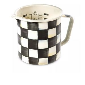 Mackenzie-Childs
Courtly Check Enamel 7-Cup Measuring Cup